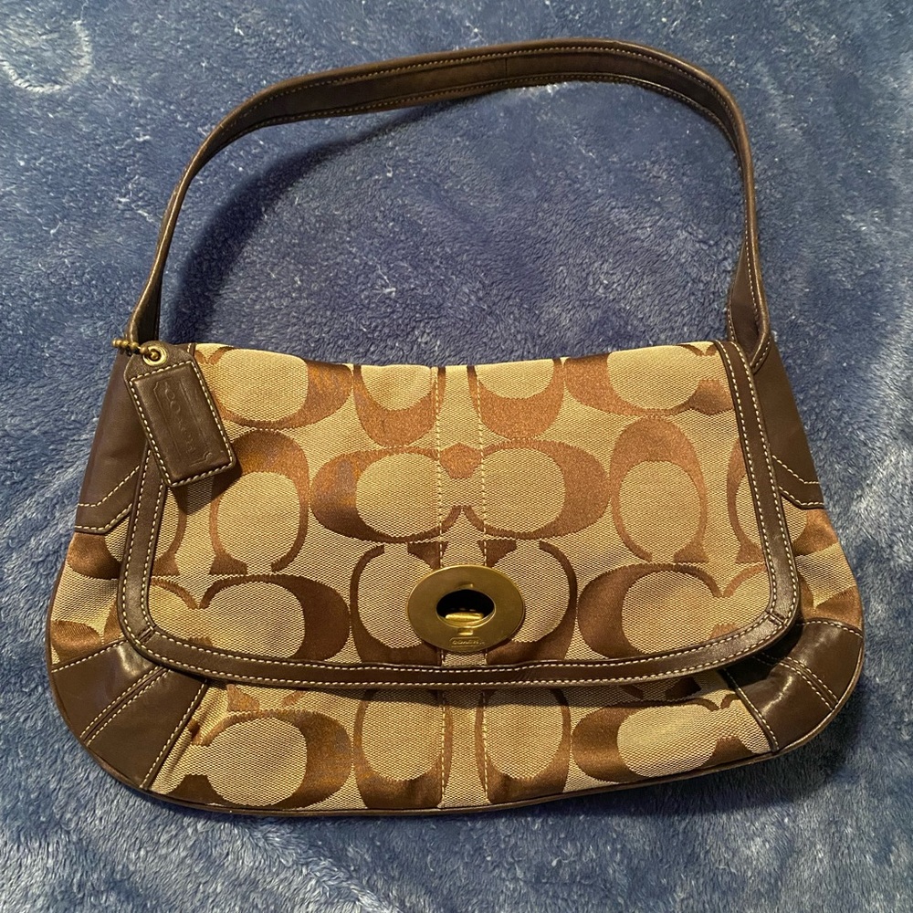 Coach shoulder bag